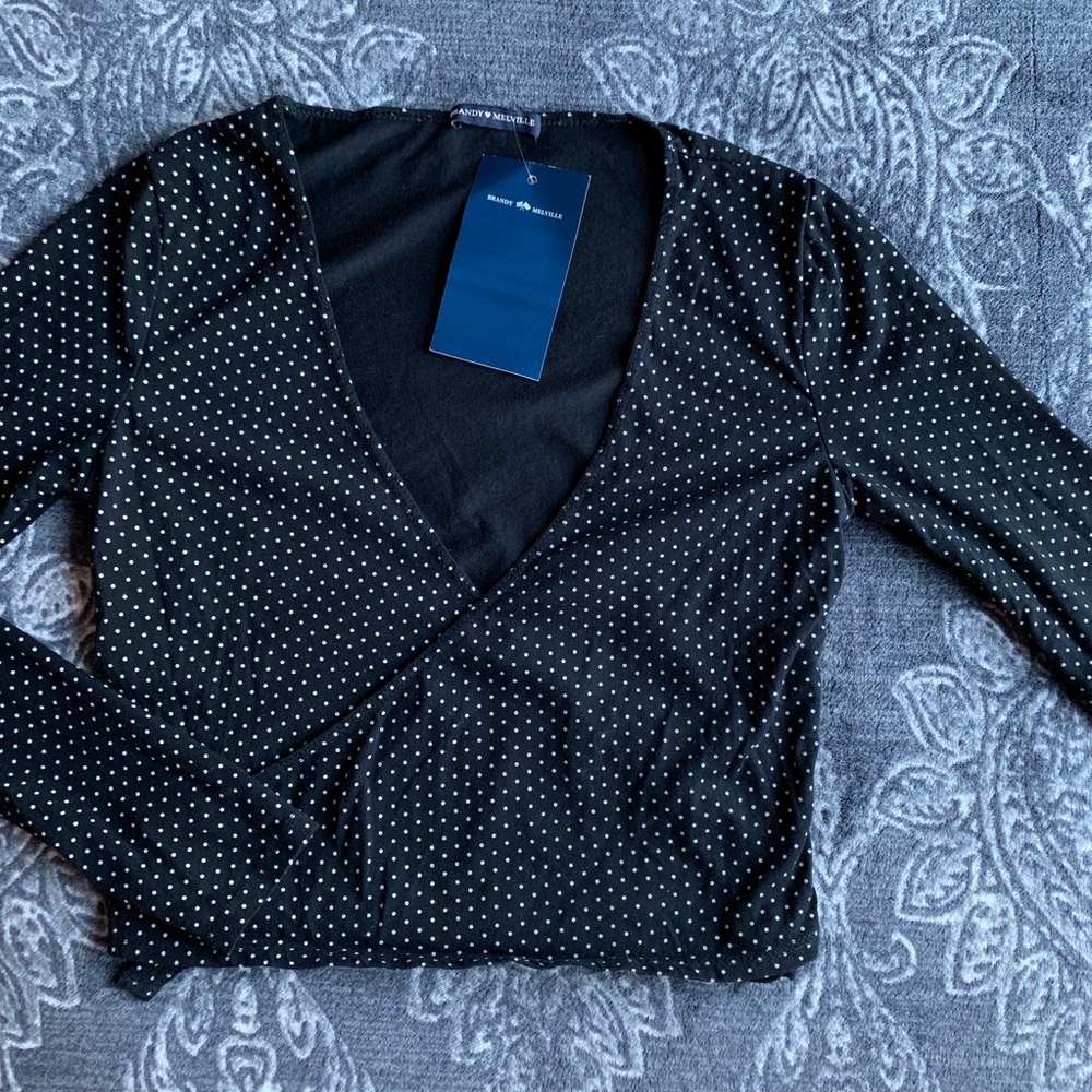 Brandy Melville Black Polka Dot Wrap Crop Top - Picture 2 of 7